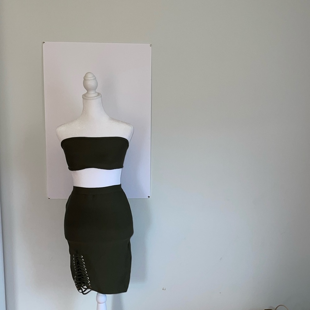 Tic Toc Size S NWT olive green  bandage dress